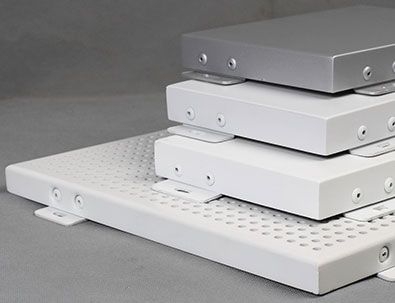 白色氟碳铝单板幕墙