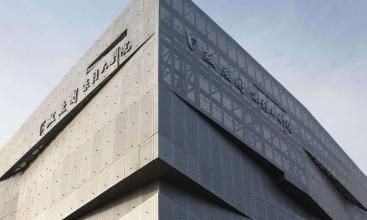 单层铝单板，市场上流行的铝单板